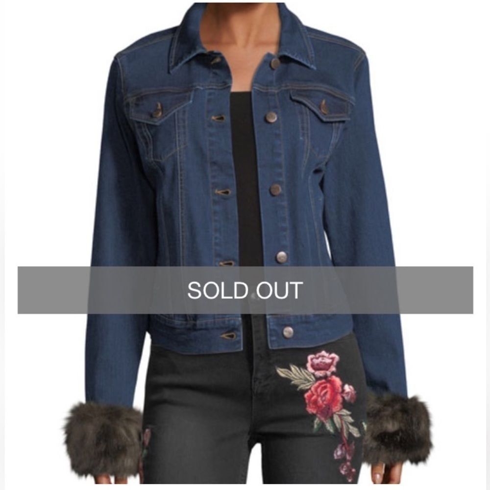 Nanette denim jean jacket w removable fur cuffs 😻